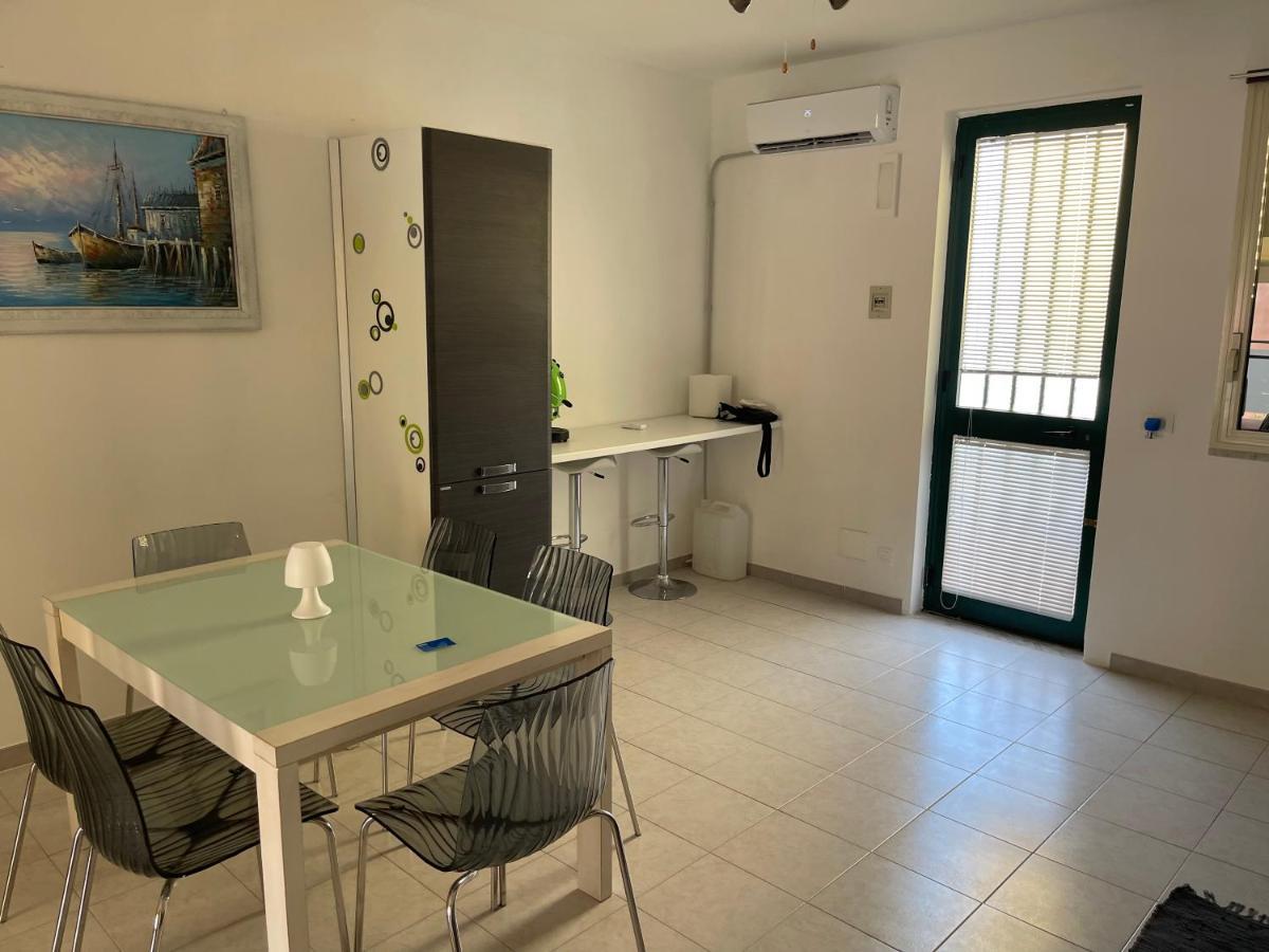 Le Ville 1 Costa Saracena Аньоне Бани Екстериор снимка