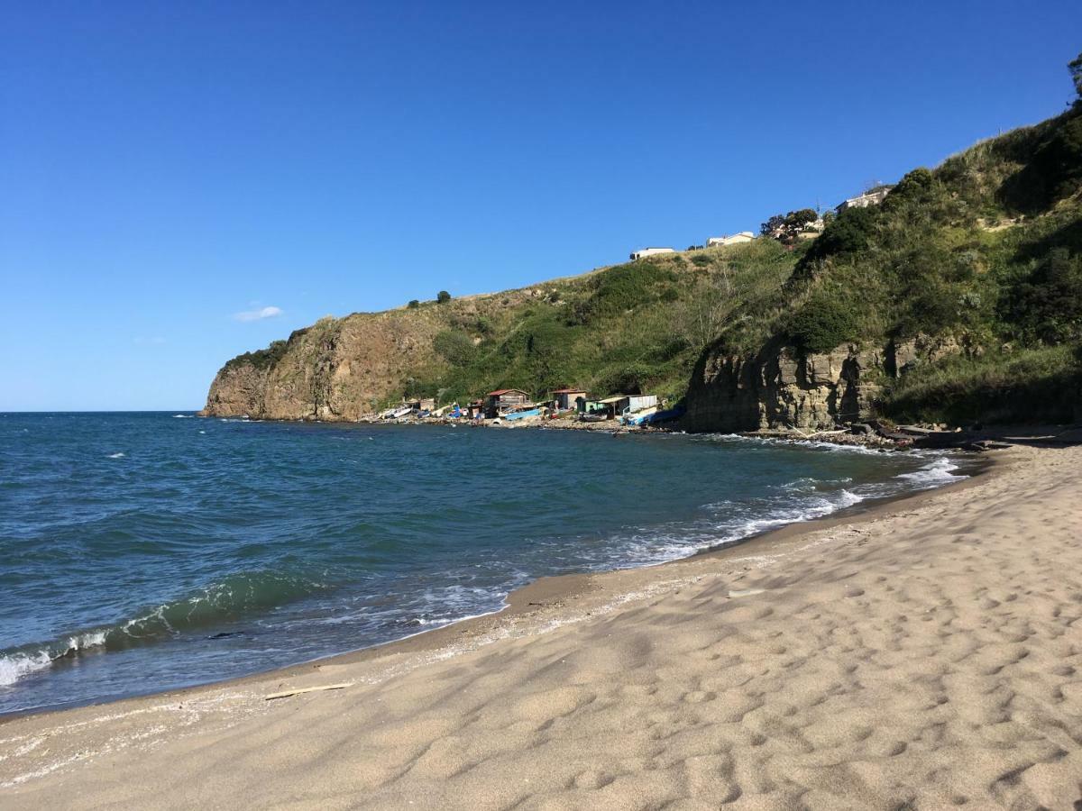 Le Ville 1 Costa Saracena Аньоне Бани Екстериор снимка